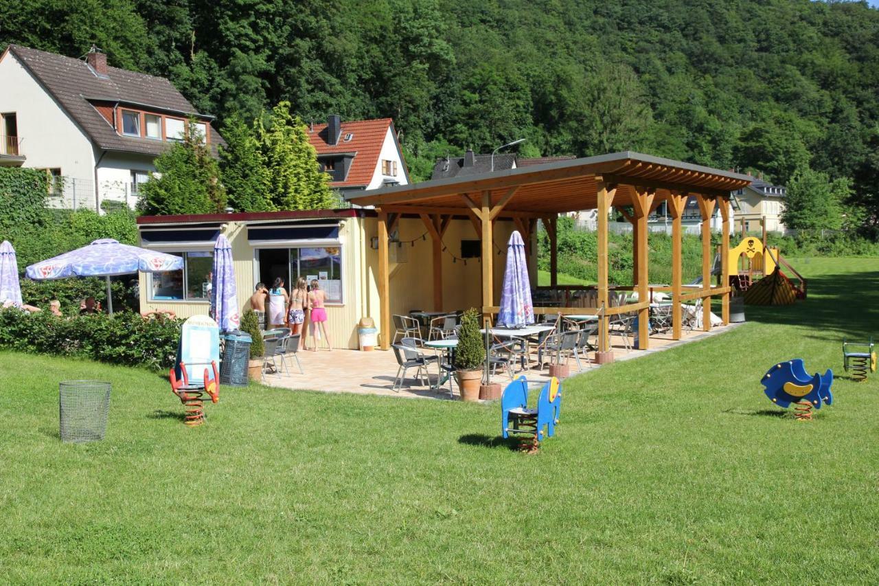 Ferienwohnung Sayn Bei Koblenz Bendorf Bagian luar foto