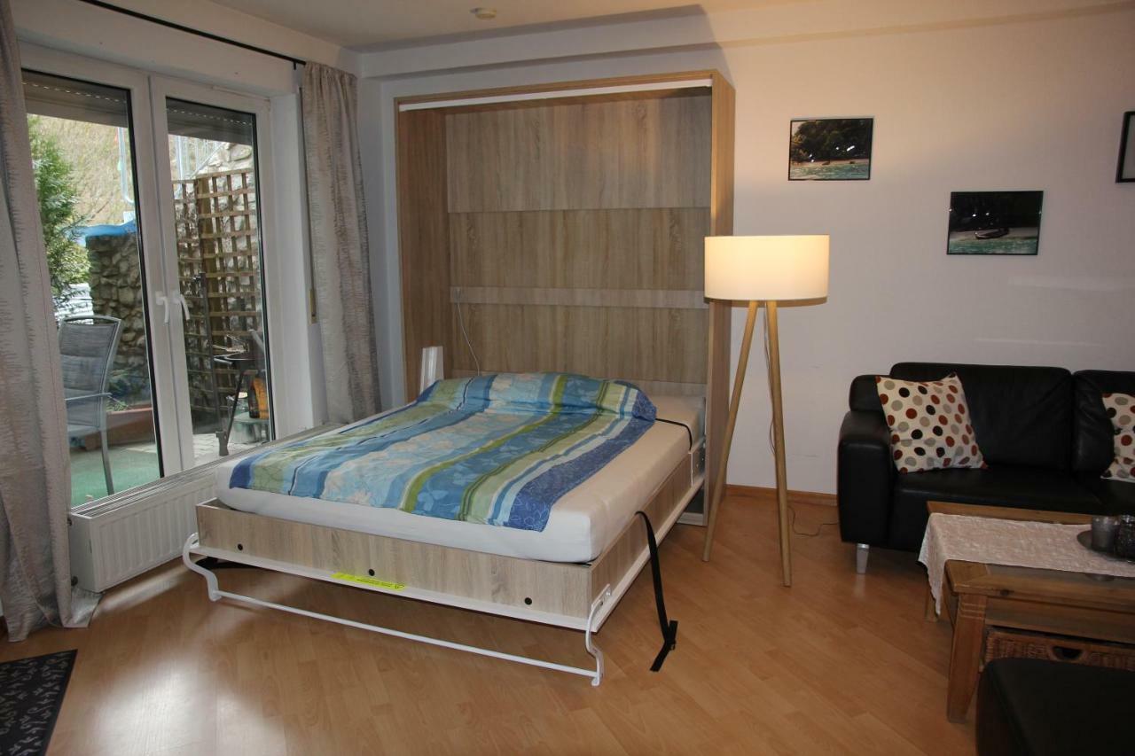 Ferienwohnung Sayn Bei Koblenz Bendorf Bagian luar foto